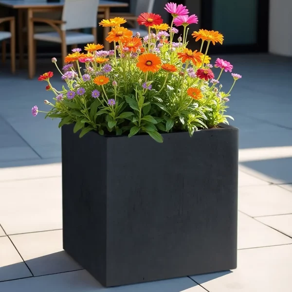 Square Box Faux Lead Light Concrete Garden Planter H50 L50 W50 cm, 126 ltrs Cap.