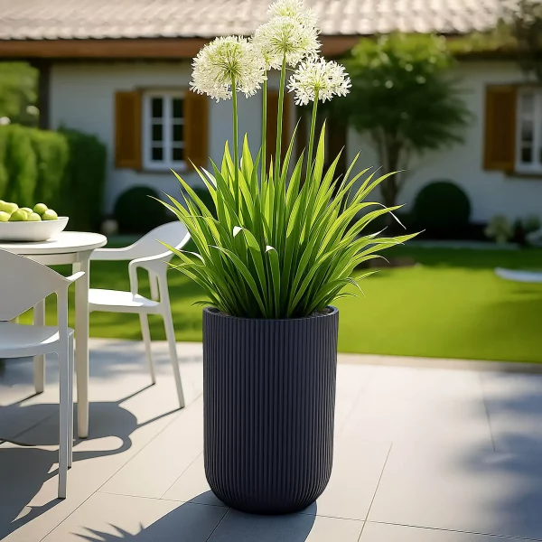 Ribbed Black Cilinder Outdoor Garden Planter D30.5 H47.5 cm, 34.7 ltrs Cap.