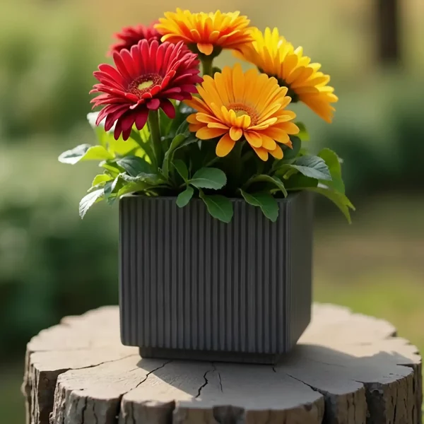 Vertical Ribbed Black Square Planter, Outdoor Plant Pot H19 L19 W19 cm, 4.9 ltrs Cap.